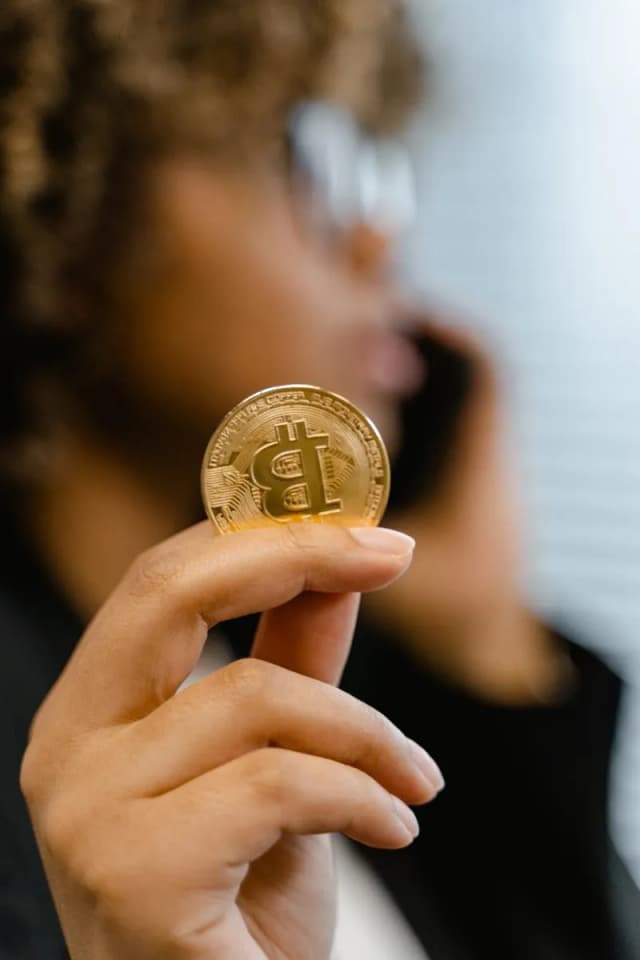 Jak kopać kryptowaluty na telefonie i uniknąć strat finansowych